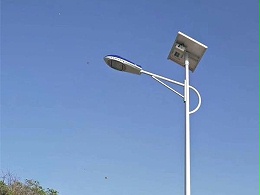 鑫永虹6米30瓦LED太阳能路灯平凉新农村案例