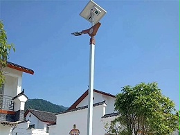 鑫永虹6米太阳能路灯照亮湖南九嶷山凤凰小区