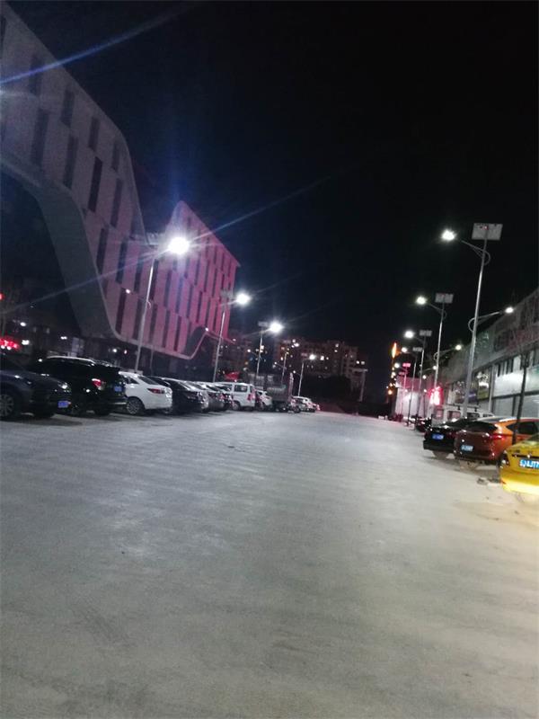 鑫永虹照明LED太阳能路灯