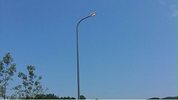 9米自弯臂LED路灯，鑫永虹照明贵州铜仁工程案例