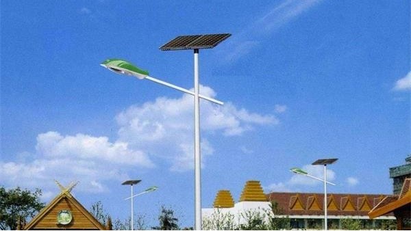 一分钟快速教您安装LED太阳能路灯的技巧